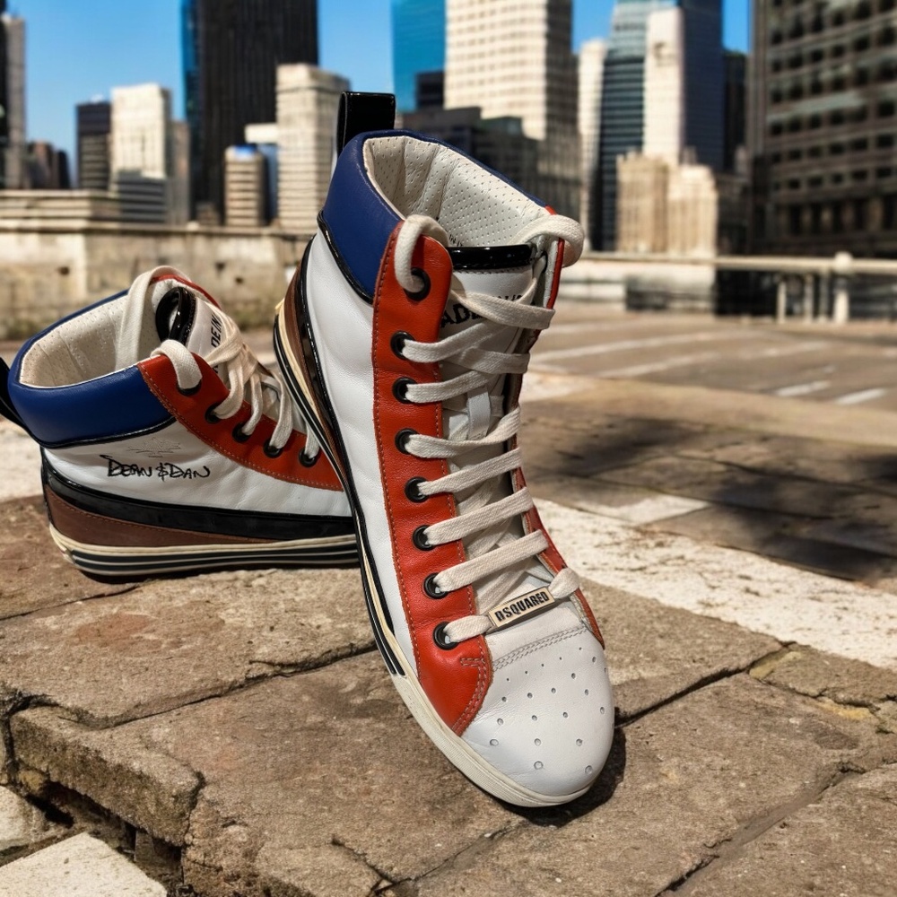 Vintage DSQUARED2 Hightop Sneakers.   Mens, Size 11.5